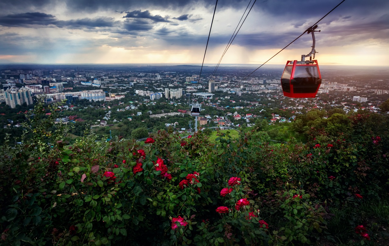 【 카자흐스탄 / 알 마 티 】 시티 정통 투어  《 3박 5일 》