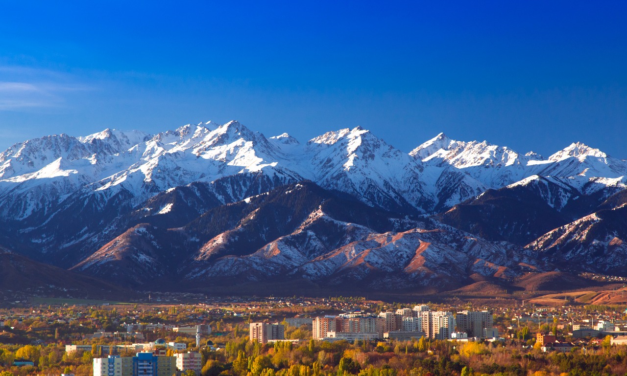 【 카자흐스탄 / 알 마 티 】 시티 정통 투어  《 3박 5일 》