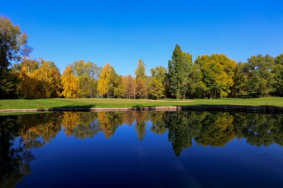 【 카자흐스탄 】  『 골프 투어 』 매일 18홀  +  알마티 투어  《 3박 5일 》