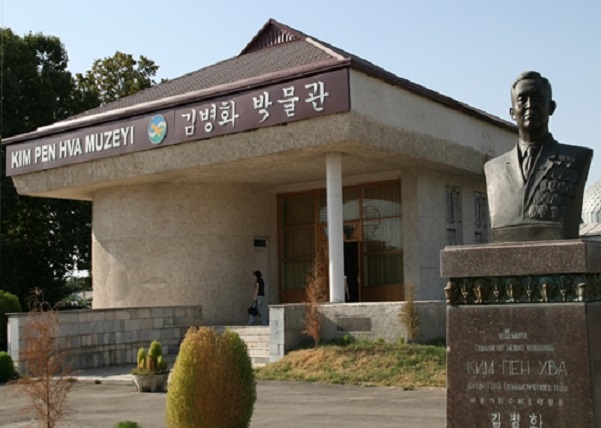 【 우즈베키스탄 】 우즈벡 일주 (국내선 항공 및 고속철도 이용 이동) 《 4박 6일》